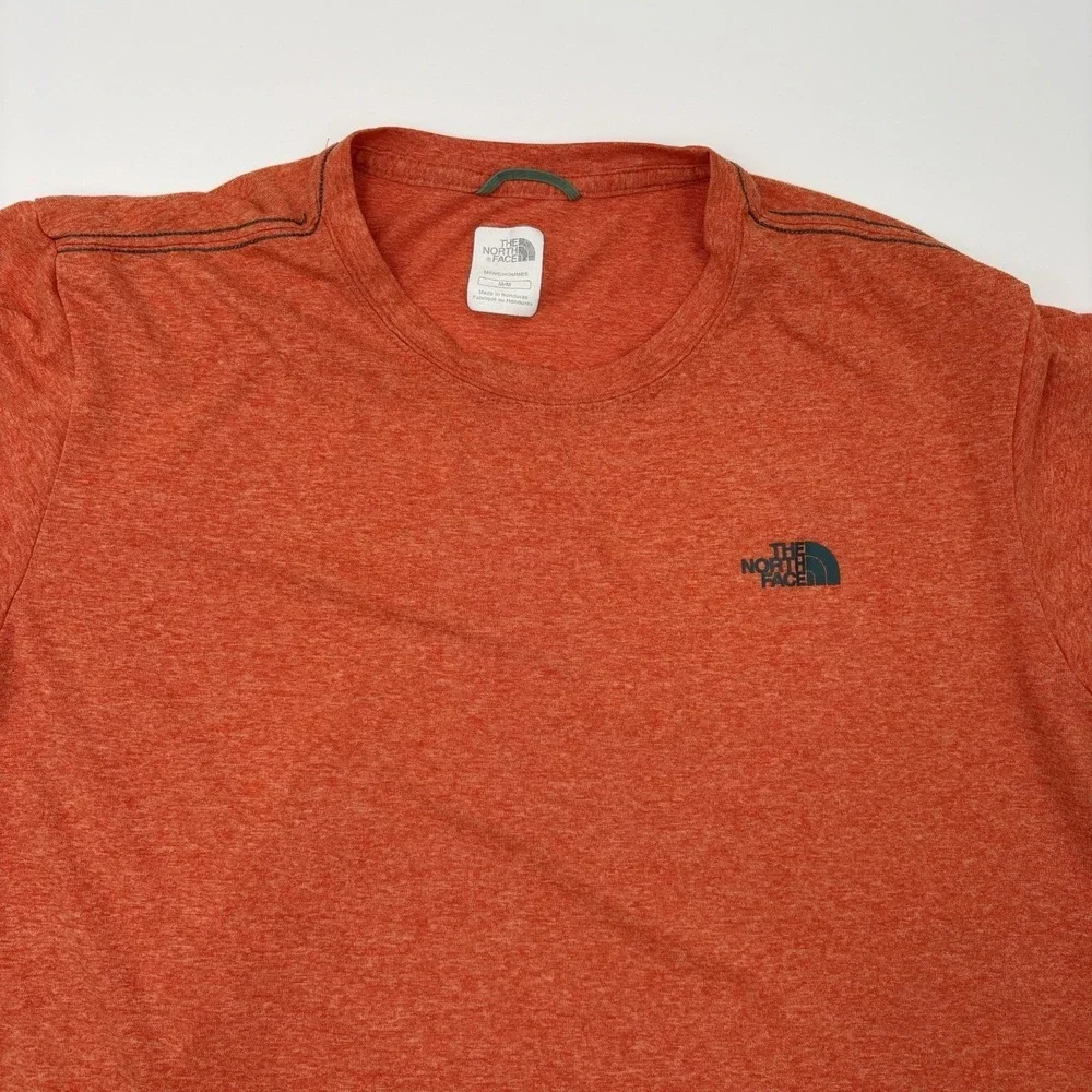 The North Face Men M Orange Polyester Performance Crew Neck Short Sleeve T-Shirt